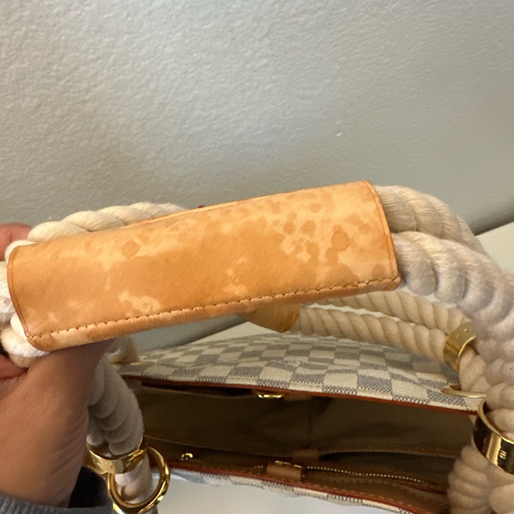 Louis Vuitton Checkered Tote Bag - Cream and Gray - Picture 4 of 7